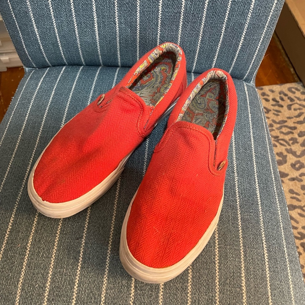 Vans size 8.5 woman’s slip on
